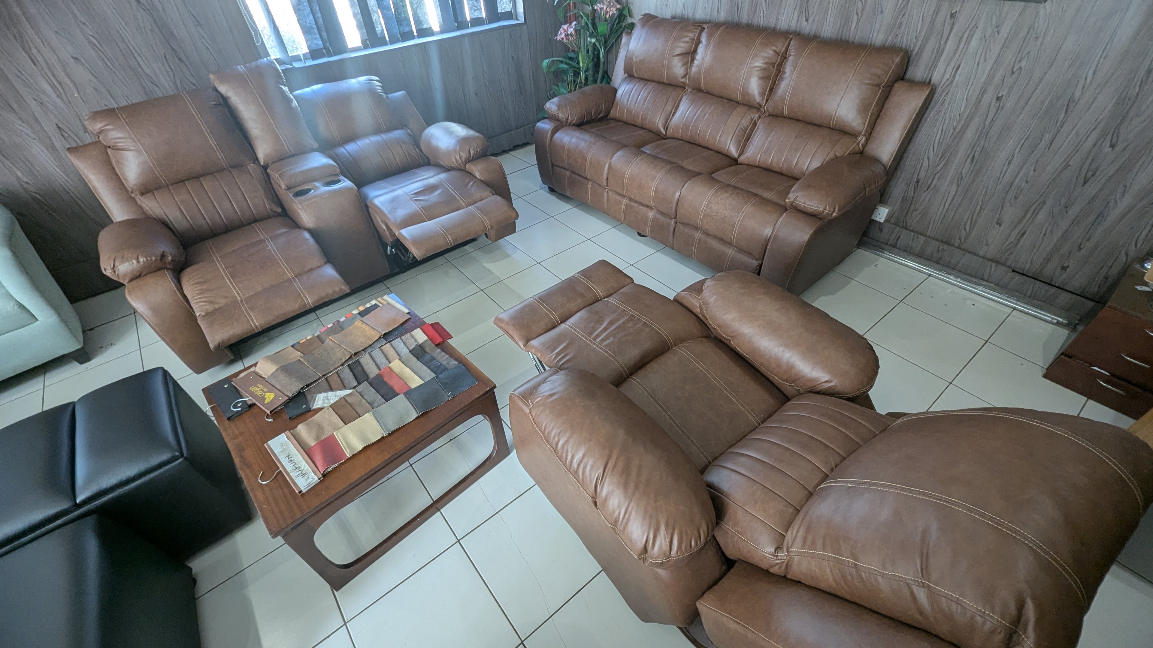 Genuine Leather 6 seater set with 3 recliners and cupholders