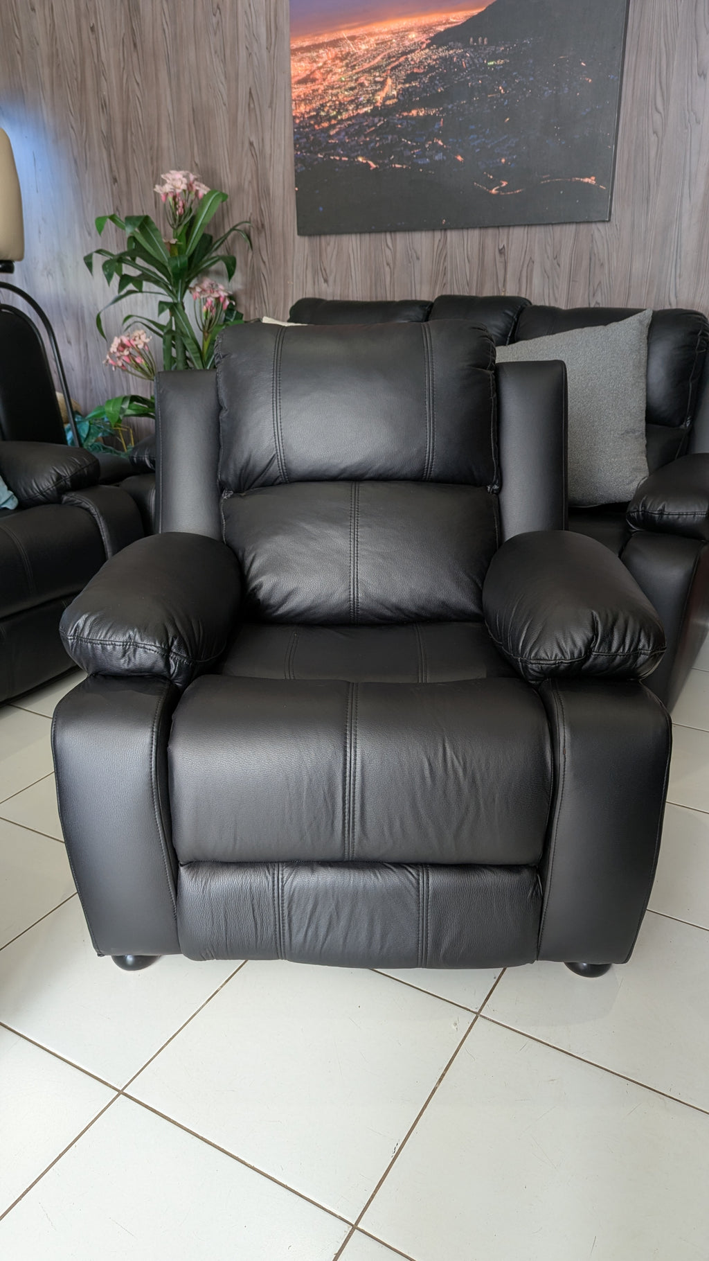 Black Embossed Buffalo Fabric 1 Seater Chair