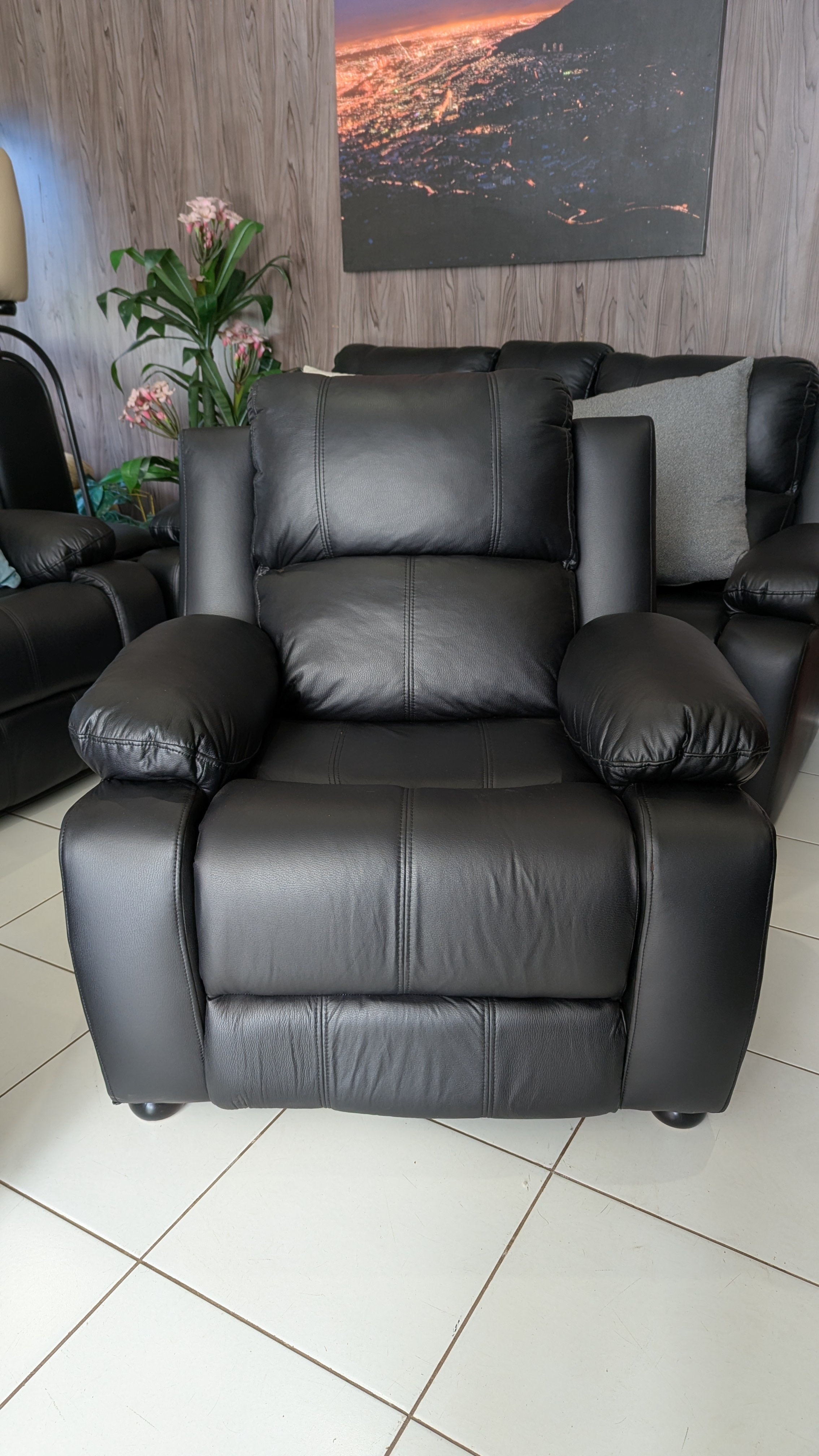 Black Embossed Buffalo Fabric 1 Seater Chair