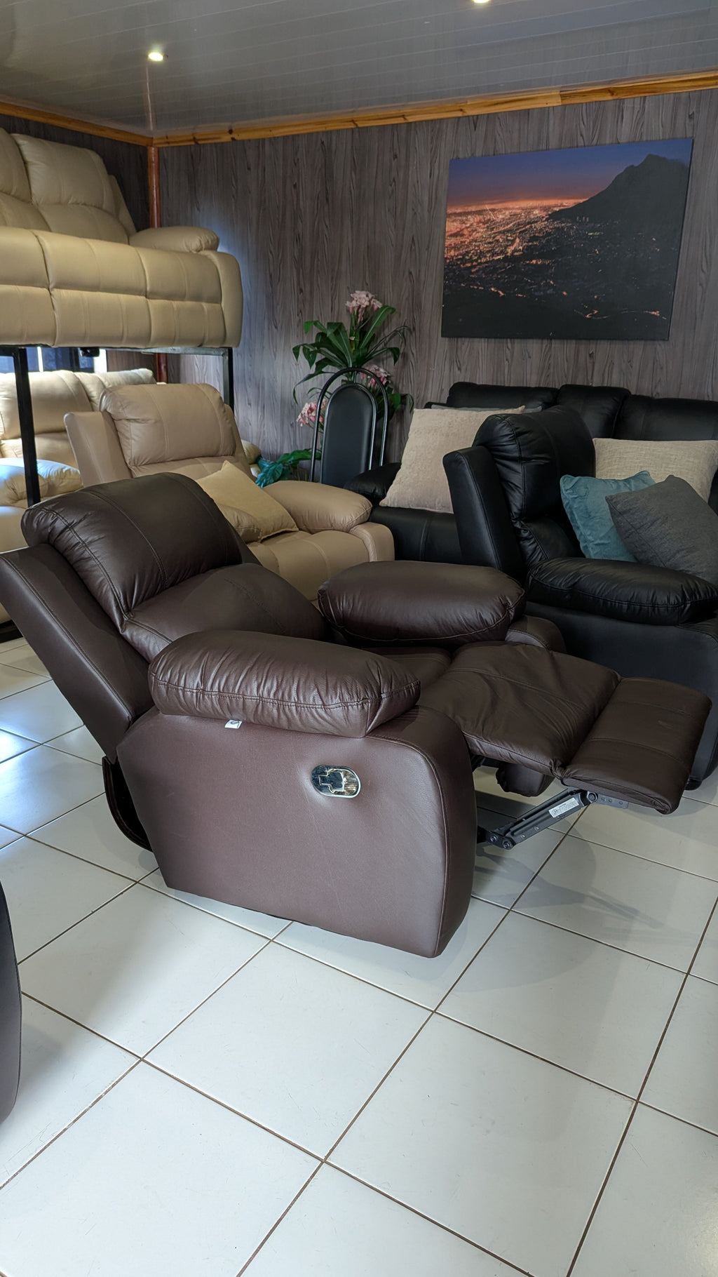 Brown Embossed Buffalo Fabric 1 Seater Chair