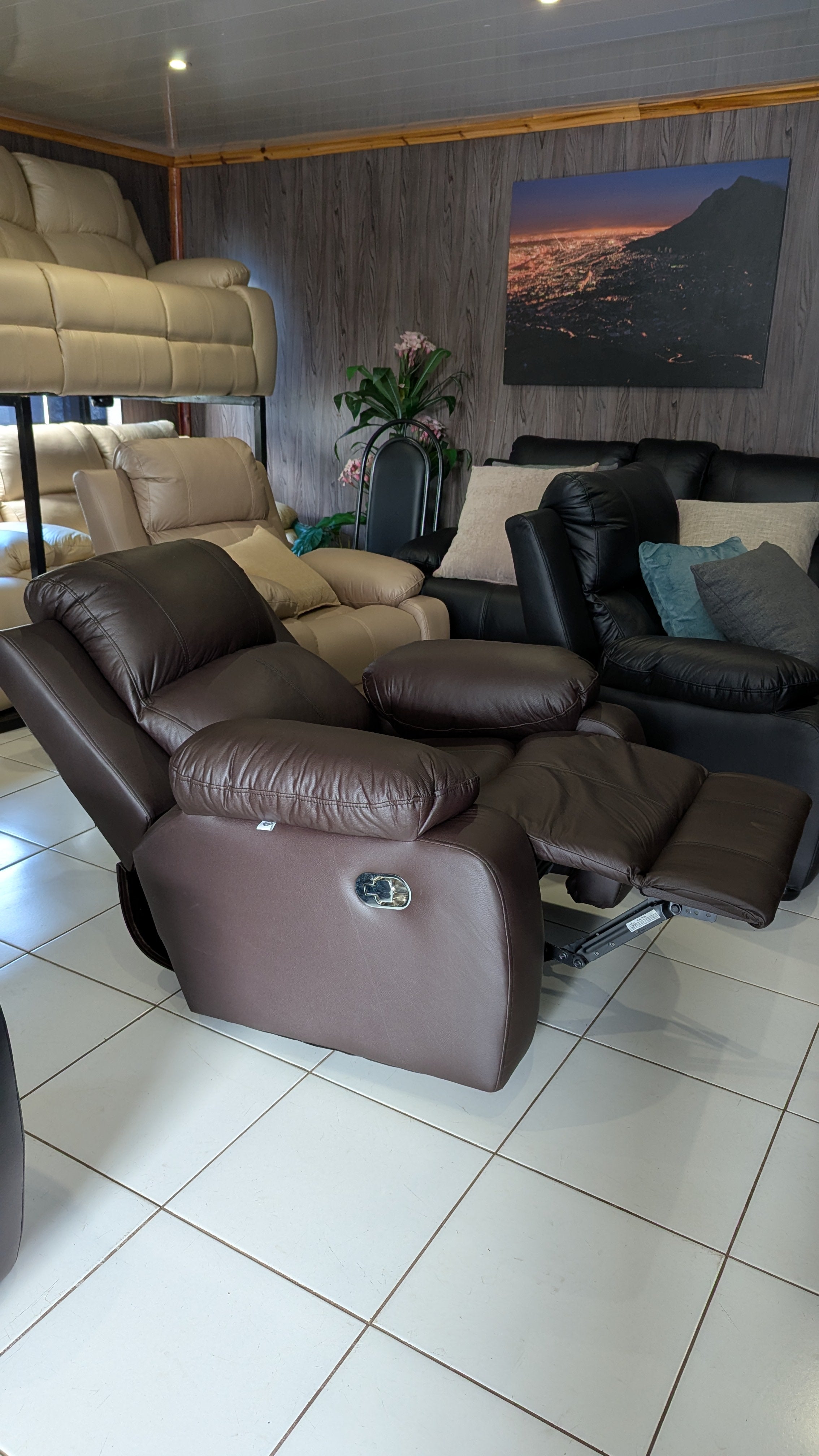 Brown Embossed Buffalo Fabric 1 Seater Chair