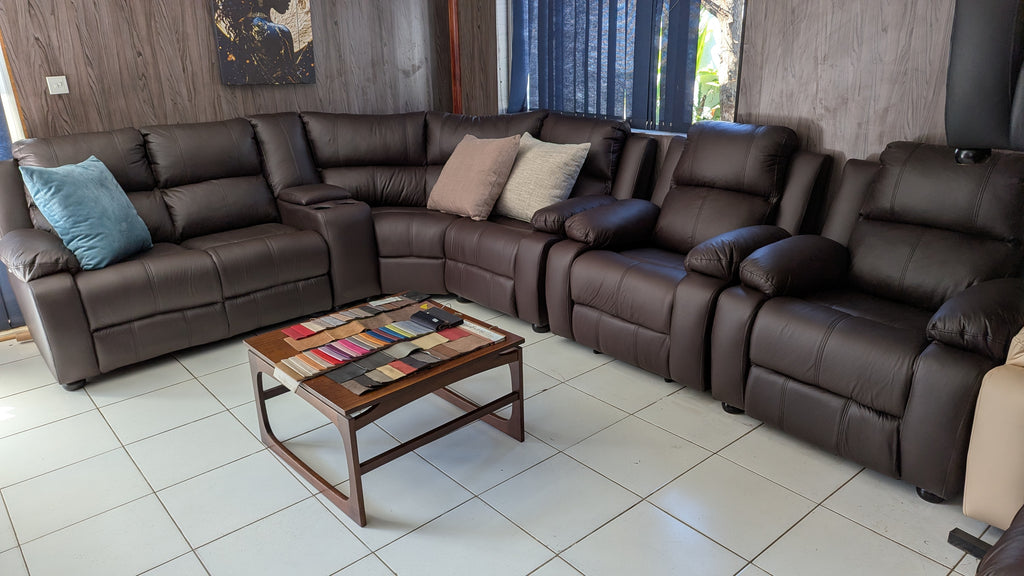 Modular 4-Seater Corner Lounge Suite with Movable Console & Optional Recliners
