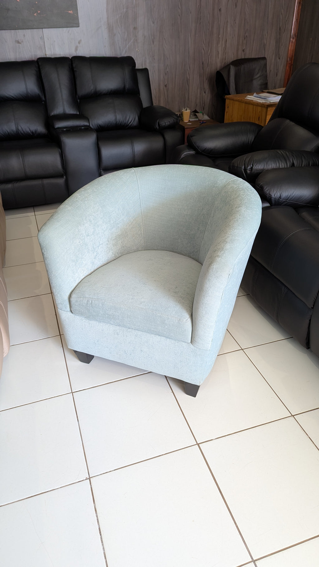 Cozy Tub Chair