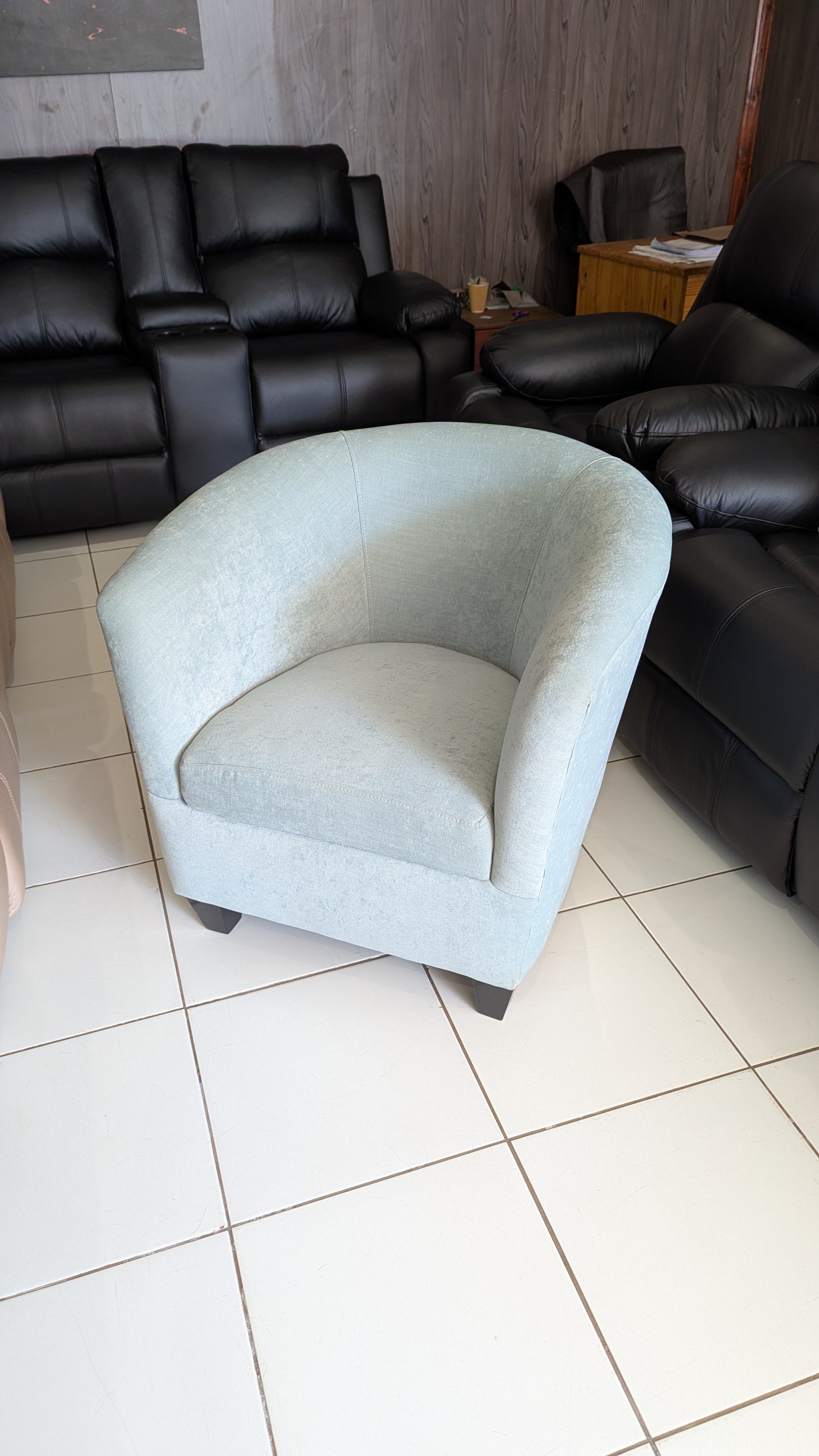 Cozy Tub Chair