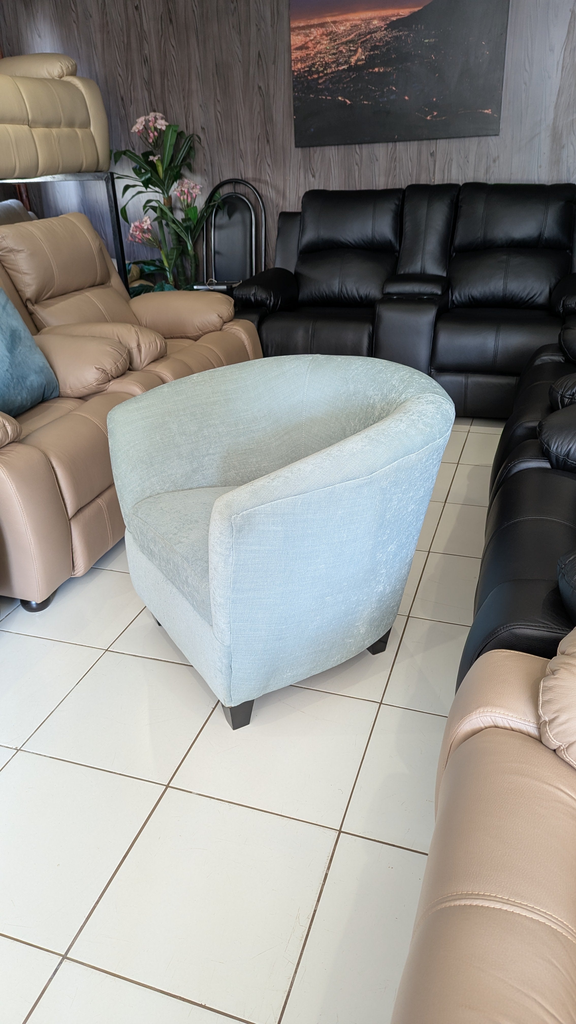 Cozy Tub Chair