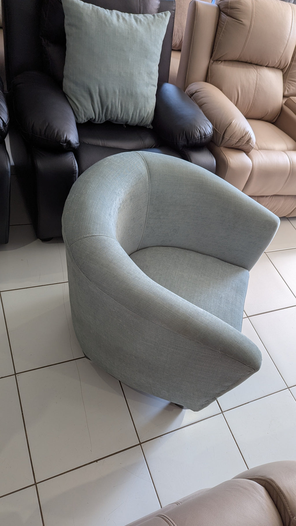 Cozy Tub Chair