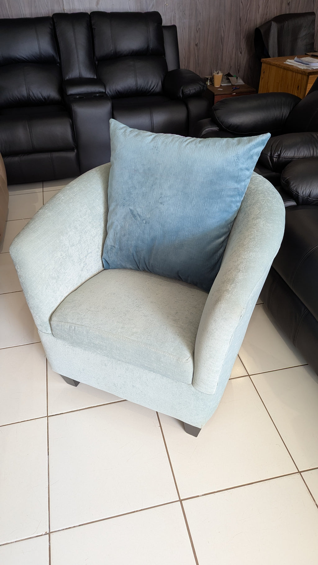 Cozy Tub Chair