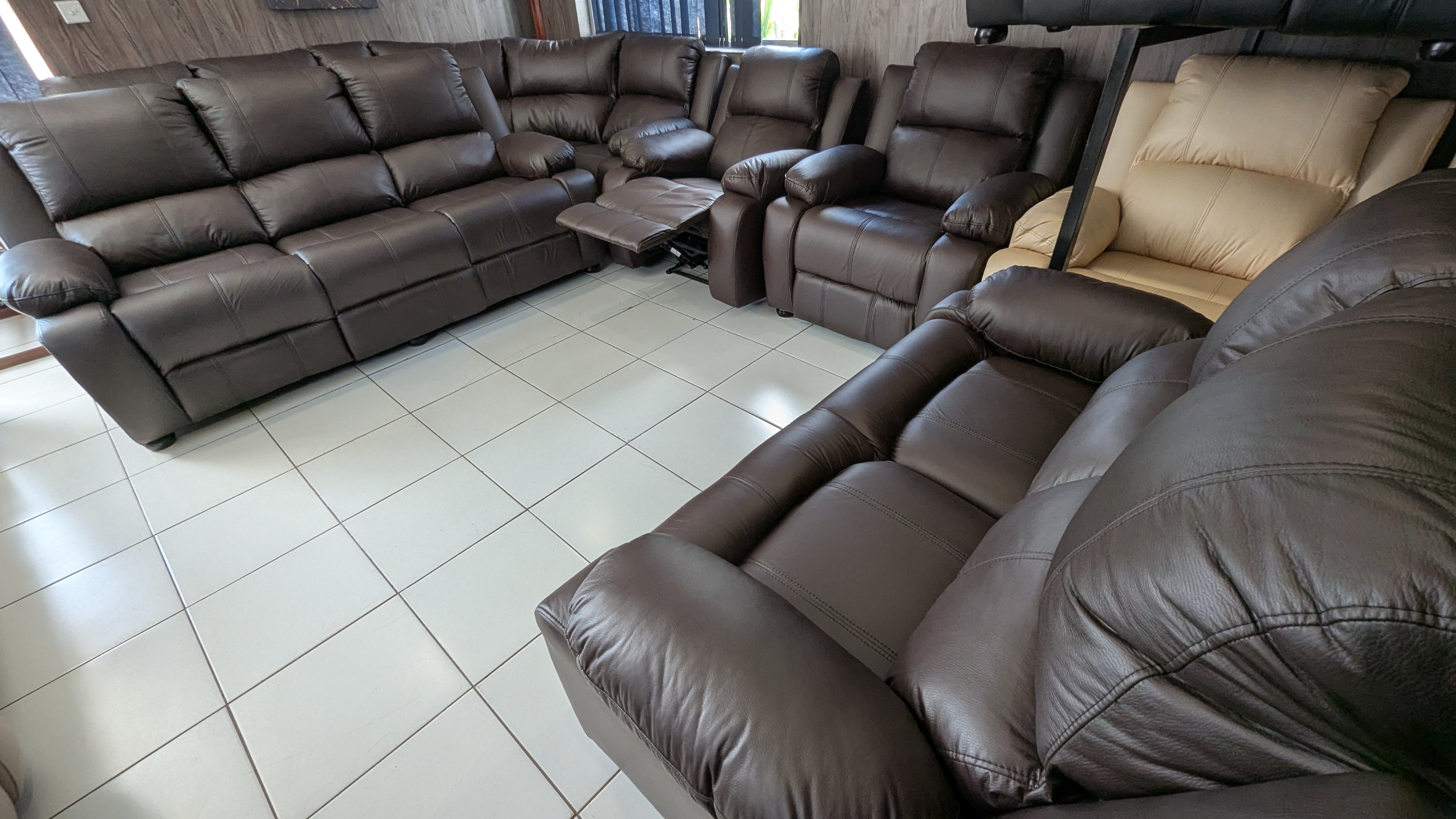 Brown Buffalo Fabric Lounge Suite